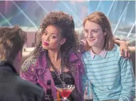  ?? LAURIE SPARHAM FOR NETFLIX ?? Gugu Mbatha-Raw, left, and Mackenzie Davis in the episode “San Junipero,” from the third season of Black
Mirror. Real-life company Nectome’s push for eternal life feels straight out of an episode of the sci-fi TV series.
