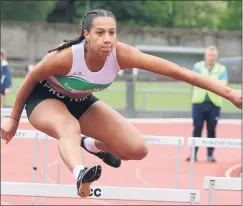  ?? ?? Carraig AC’s Abbie Akinkuolie on her way to gold at the Cork County Juvenile T&F championsh­ips.