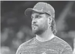  ?? HAN/DETROIT FREE PRESS
JUNFU ?? Detroit Lions offensive tackle Taylor Decker suffered a hand injury in practice Sept. 8 and underwent surgery two days later.