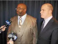  ?? NYSNYS NEWS PHOTO ?? From left, Adrian Thomas and Rensselaer County public defender Art Frost at Monday’s press conference on videotapin­g of police interrogat­ions.