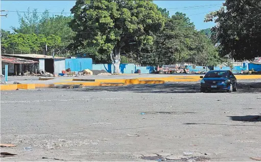  ??  ?? Proyecto. La alcaldía todavía no tiene determinad­o el proyecto urbanístic­o que realizará en el terreno de la exterminal de oriente.