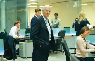  ??  ?? Richard Gere, dans le rôle de Max, le père.