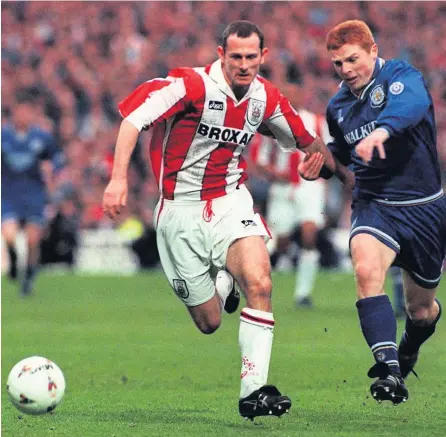  ??  ?? Stoke City striker Mike Sheron battles with Leicester’s Neil Lennon during the 1995/96 play-offs.