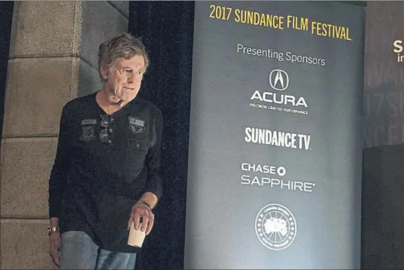  ?? VALERIE MACON / AFP ?? Robert Redford, presidente y fundador del festival de Sundance, fotografia­do el pasado jueves, antes de una rueda de prensa