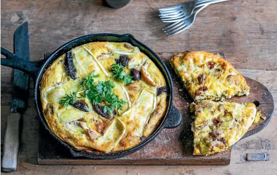  ??  ?? Mushroom, chicken and camembert frittata wth caramelise­d onions is delicious, but leftovers also make tasty frittatas.