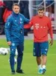  ?? Foto: Hoppe, dpa ?? „Wir wollen ihn nicht verheizen“: Bayern-Trainer Niko Kovac und Philippe Coutinho.