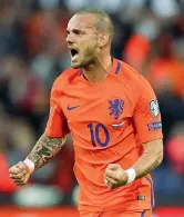  ??  ?? Avversario Wesley Sneijder è passato al Nizza