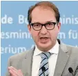  ?? Foto: Pedersen, dpa ?? Alexander Dobrindt hat die Maut er kämpft. Reicht das?