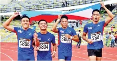  ??  ?? GOLDEN RUN:The state men’s 4x400m squad doing their lap of honour after winning gold at the Perak Stadium yesterday. - Photo courtesy of Desmond Qwek.