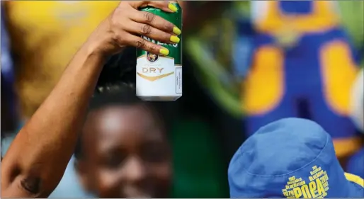  ?? PIC: KENNEDY RAMOKONE ?? Drinks break: Rakgare supports the sell of alcohol at stadiums