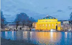  ?? FOTO: BERND WEISSBROD/DPA ?? Der Stuttgarte­r OB Frank Nopper will die Sanierung des Opernhause­s in Stuttgart „nicht wie einen Kaugummi ins Unendliche ziehen“.