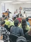  ??  ?? Charla. La inclusión fue el tema central abordado en la exposición.