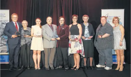  ?? SUBMITTED PHOTO ?? 2018 Helping Hand Award Winners (from left) Gerry Beresford (Outgoing Board Chair), Marjorie Frampton (Family Service Award), Brittany Ryan (House Program Award), Don Aspell and Ryan Aspell of Tucker Electronic­s/tucker Window Film (Outstandin­g...