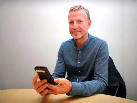  ?? FOTO: KJETIL NYGAARD ?? Lyder Vatne Johansen fra Vennesla Frikirke har mye kontakt med Daniel Ahmadi gjennom telefon.