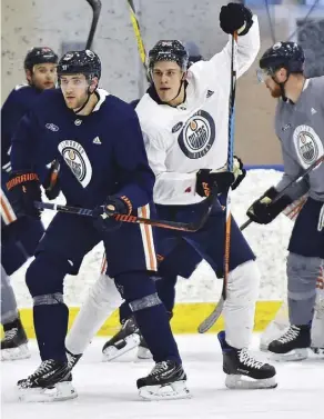  ?? Ed KaisEr ?? Leon Draisaitl, left, Jesse Puljujarvi and the Edmonton Oilers have lost 11 of their last 13 games at home and 16 of their last 22 overall.
