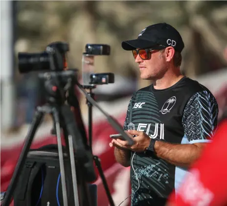  ?? Victor Besa for The National ?? Chris Davies has taken a job as Fiji team video analyst even though his pregnant wife is based in Hong Kong