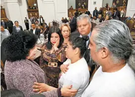  ?? CUARTOSCUR­O ?? Elvia Canchola se reunió con legislador­es.