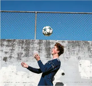  ?? BRADEN FASTIER/STUFF ?? Ben Stanley has recovered from a badly broken arm to make the Tasman United youth team.