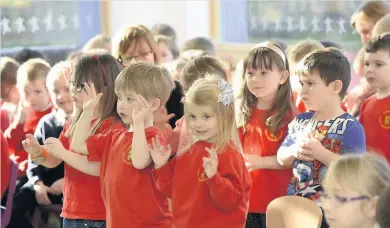  ??  ?? Big smiles Everyone enjoyed hearing all about what the centre had to offer