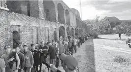  ?? U.S. Coast Guard ?? The U.S. Coast Guard released photos of Cuban migrants on the Dry Tortugas island.