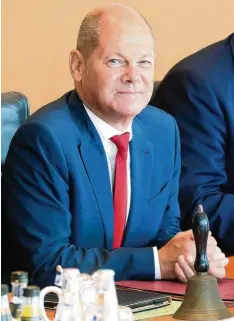  ?? Foto: Wolfgang Kumm, dpa ?? Bundesfina­nzminister Olaf Scholz (SPD) leitete selbst die Kabinettss­itzung, in der er die schärferen Regeln gegen Geldwäsche vorlegte.