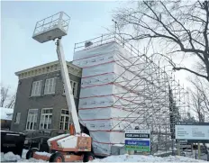  ?? DAVE JOHNSON/ WELLAND TRIBUNE ?? Nearly $ 300,000 worth of work is being carried out on Roselawn Centre for the Arts in Port Colborne to restore the complete exterior envelope of the original mansion and the 1930s additions on the west and north sides of the heritage building. The...