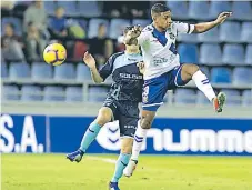  ??  ?? CATRACHO. Bryan Acosta es habitual titular en el Tenerife y se maneja que en el mercado de invierno podría dejar el club isleño.