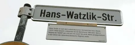  ?? Foto: Stadt Augsburg ?? Ein Erläuterun­gsschild an der Hans‰Watzlik‰Straße in Lechhausen.
