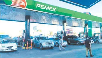  ?? VÍCTOR FÉLIX /TRIBUNA DE SAN LUIS ?? En Mexicali,
la Magna se vendía ayer entre 20.94 pesos