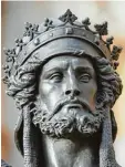  ?? Foto: Dennis Gilbert/Historisch­e Mu seum der Pfalz Speyer/dpa ?? Diese Statue zeigt Richard Löwenherz, der als mutiger König und perfekter Rit ter in die Geschichte eingegange­n ist – dabei hatte er auch schlimme Sachen ge macht.