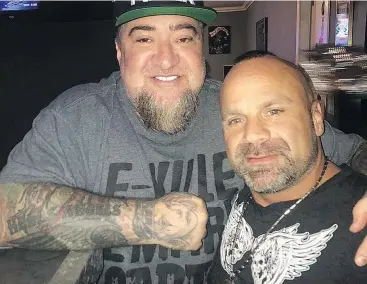  ??  ?? Slain Hells Angel Chad Wilson, right, with fellow Hardside member Jamie Yochlowitz.