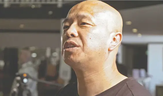  ?? INA MITCHELL ?? The province alleges Paul King Jin, photograph­ed at his gym, is a money launderer. He was injured in a recent shooting in which Jian Jun Zhu was killed.