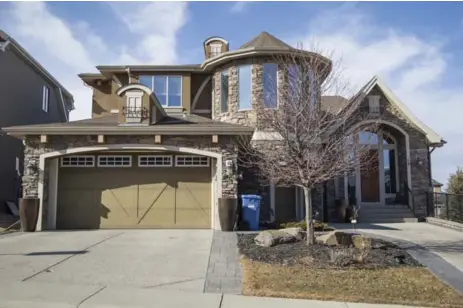  ?? CRYSTAL SCHICK FOR THE TORONTO STAR ?? Revenue Canada put a lien on Sheldon Wolf’s spacious Calgary home in 2012. He owed $1.4 million in taxes.