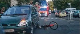  ??  ?? Le 10 octobre 2016, un enfant de 10 ans avait été percuté par une conductric­e devant l’hôpital de Fontainebl­eau, rue du docteur Clément Matry. Par chance, il n’avait été blessé qu’au poignet.