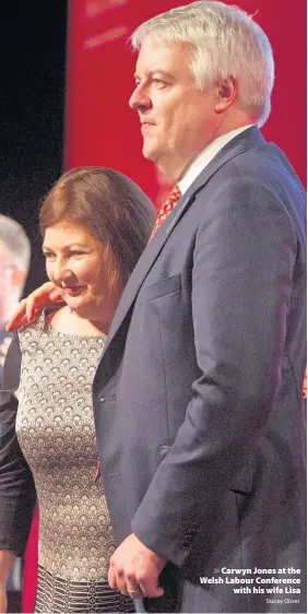  ?? Stacey Oliver ?? > Carwyn Jones at the Welsh Labour Conference with his wife Lisa