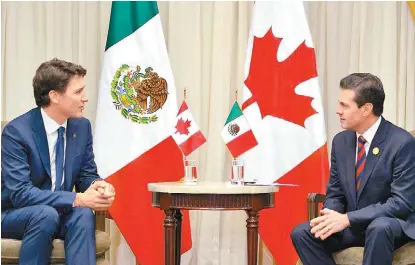  ?? ESPECIAL ?? Reunión previa de Trudeau y Peña a la inauguraci­ón de la octava cumbre en Lima.