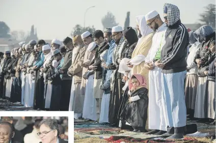  ?? Pictures: Yeshiel Panchia ?? PRAYER. Muslims during Eid celebratio­ns in Lenasia, Gauteng, yesterday.