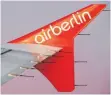  ?? FOTO: DPA ?? Die Flügelspit­ze einer Air-BerlinMasc­hine. Am Freitag stellt die insolvente Fluglinie ihren Betrieb ein.