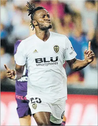  ?? FOTO: EFE ?? Batshuayi se estrena Marcó el primer gol desde que viste la camiseta del Valencia