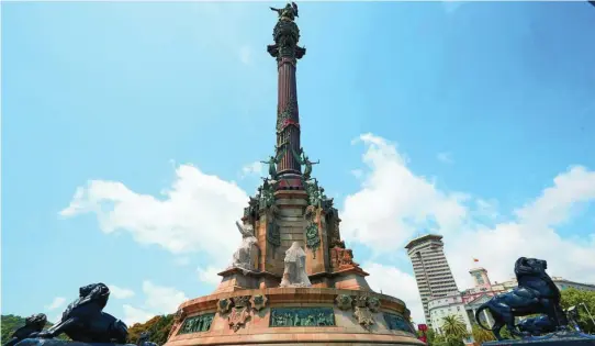 ?? EFE ?? La emblemátic­a estatua de Cristóbal Colón en Barcelona
