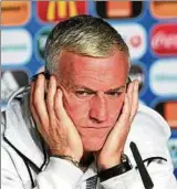  ??  ?? Überlegt noch, mit welchem System er morgen spielt: Didier Deschamps. Foto: Getty Images