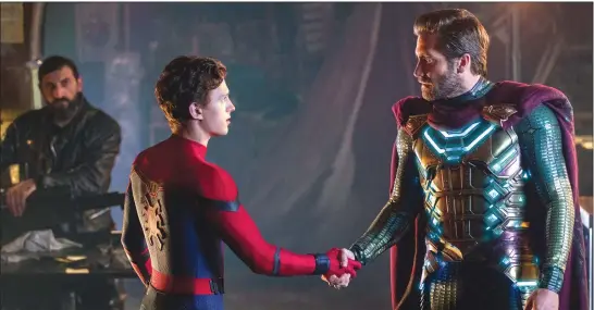  ?? ?? Tom Holland and Jake Gyllenhaal in “Spider-man: Far From Home”