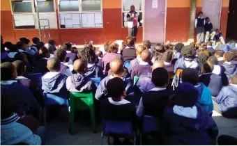  ??  ?? Anele Ngoyo from Kaalvoet Mzansi during a talk last year in September at Conville Primary.