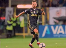  ?? GETTY ?? Miralem Pjanic, 28 anni, ha segnato un gol in questa stagione, alla Lazio in campionato. Con la Bosnia ha colleziona­to 80 presenze