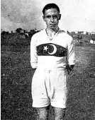  ??  ?? To byla láska... Turecký obránce Said Altinordu si změnil příjmení podle klubu, za který hrál mezi lety 1929–1956.
