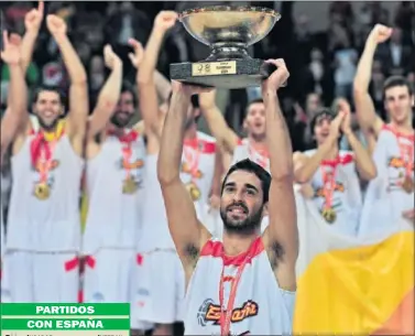  ??  ?? LÍDER. Navarro, campeón y MVP del torneo en el Eurobasket 2011..