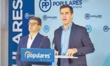  ?? LA VOZ ?? Los diputados populares Matarí y Castellón.