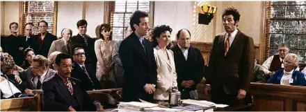  ?? Divulgação ?? Jerry Seinfeld, Julia Louis-Dreyfus (Elaine), Jason Alexander (George) e Michael Richards (Kramer) no último episódio
