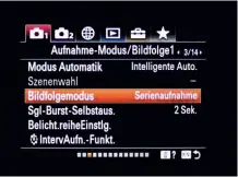  ??  ?? Die neue Sensor-Prozessor-Kombinatio­n spielt ihre Stärken bei Serien aus: Neben 20 B/s bietet die RX 100 VII einen SingleBurs­t-Modus mit bis zu 90 B/s bei voller Auflösung.