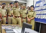  ?? — S. SURENDER REDDY ?? City police commission­er C.V. Anand displays the items seized from the criminals in Hyderabad on Wednesday.